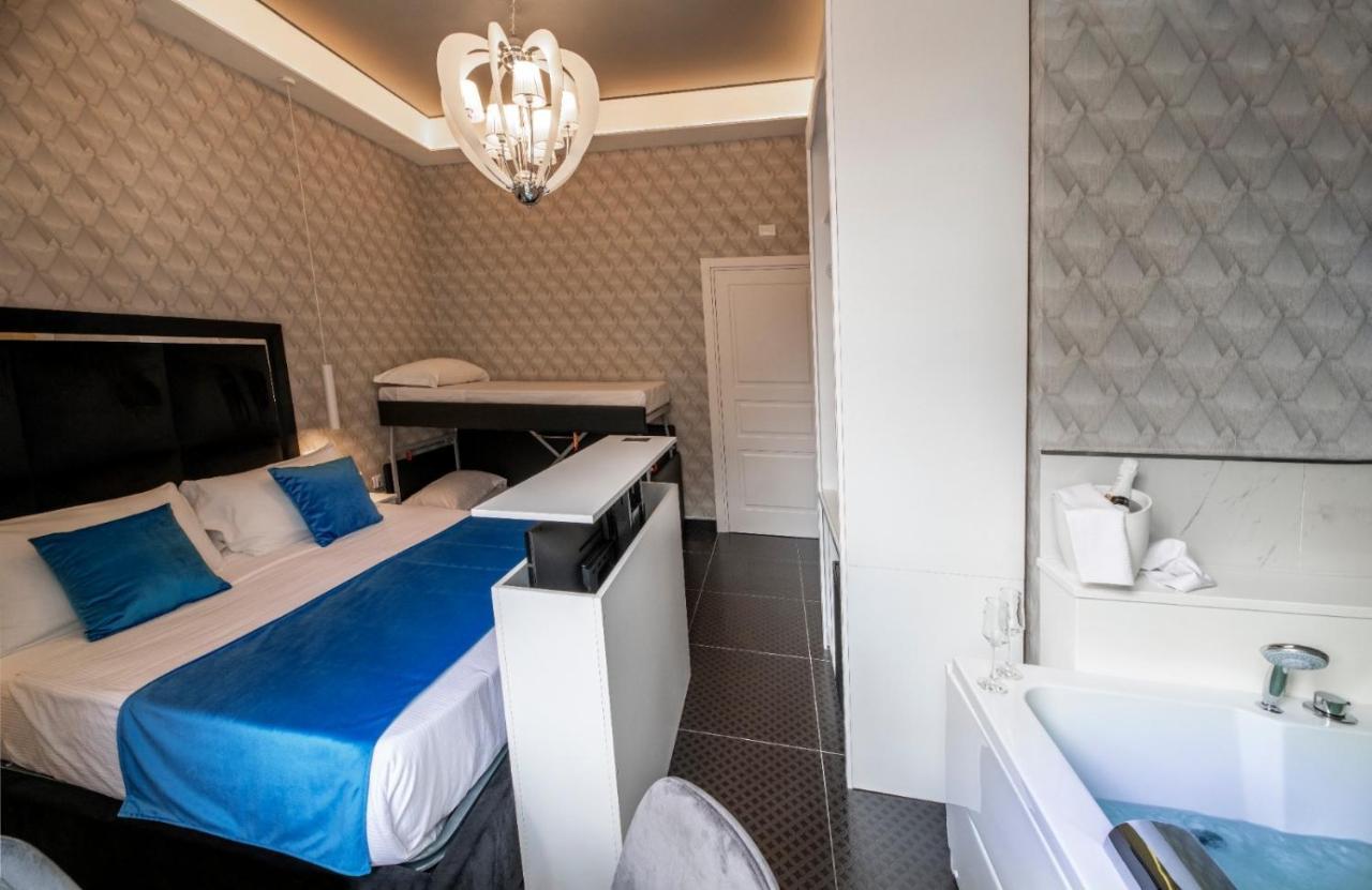 Luna Luxury Bed And Breakfast 那不勒斯 外观 照片