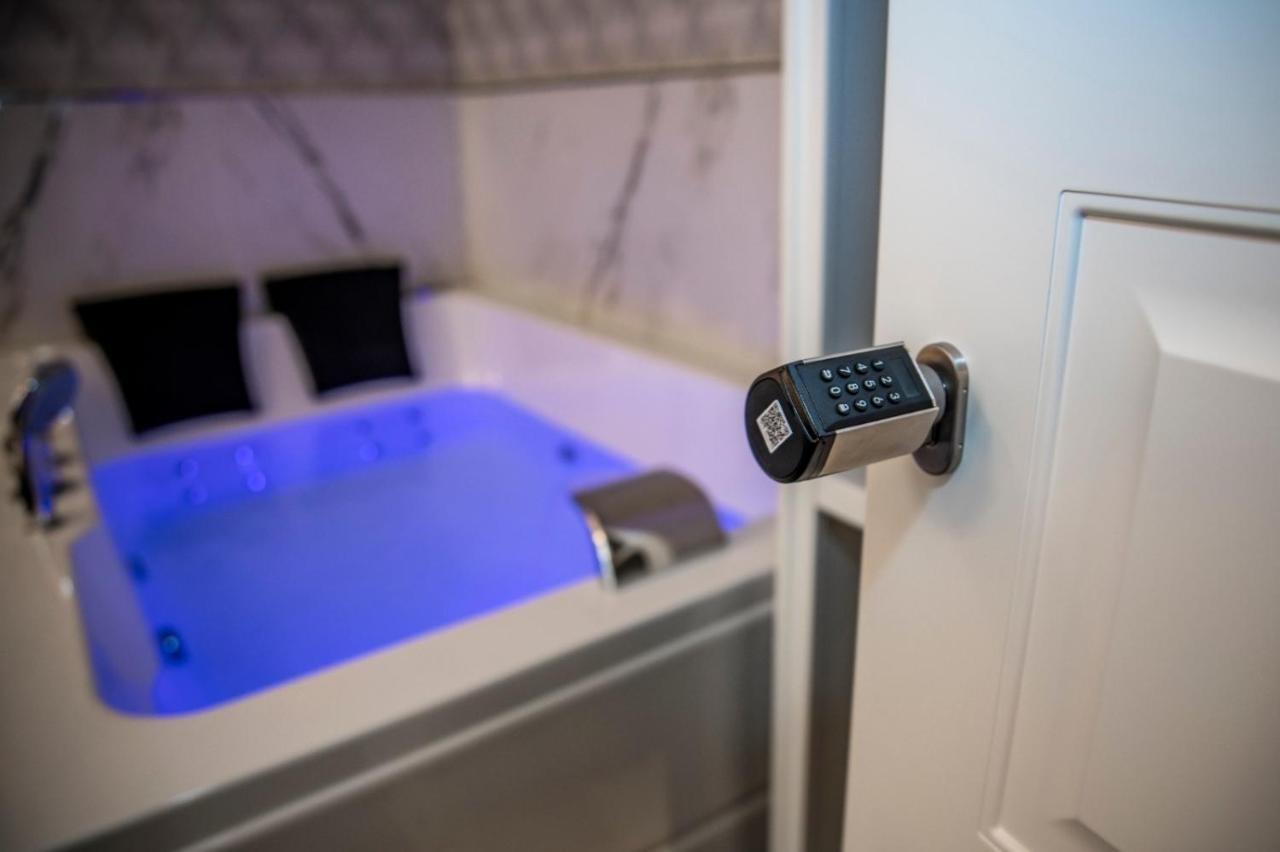 Luna Luxury Bed And Breakfast 那不勒斯 外观 照片
