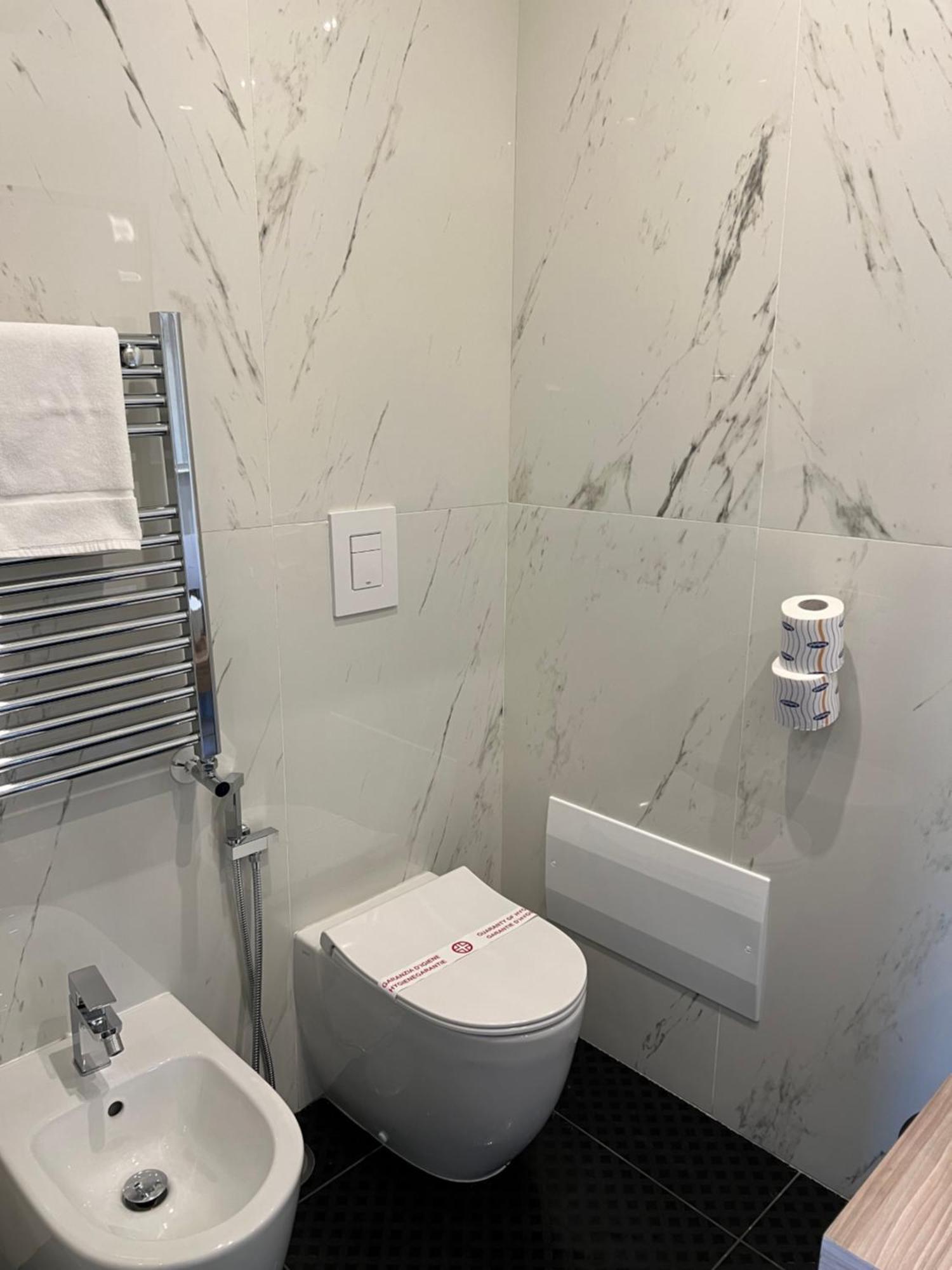 Luna Luxury Bed And Breakfast 那不勒斯 外观 照片