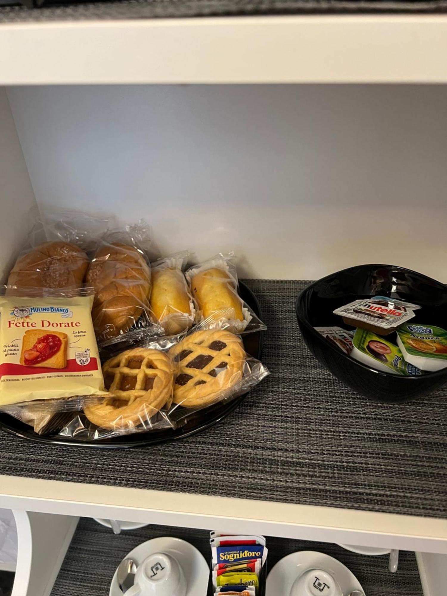 Luna Luxury Bed And Breakfast 那不勒斯 外观 照片